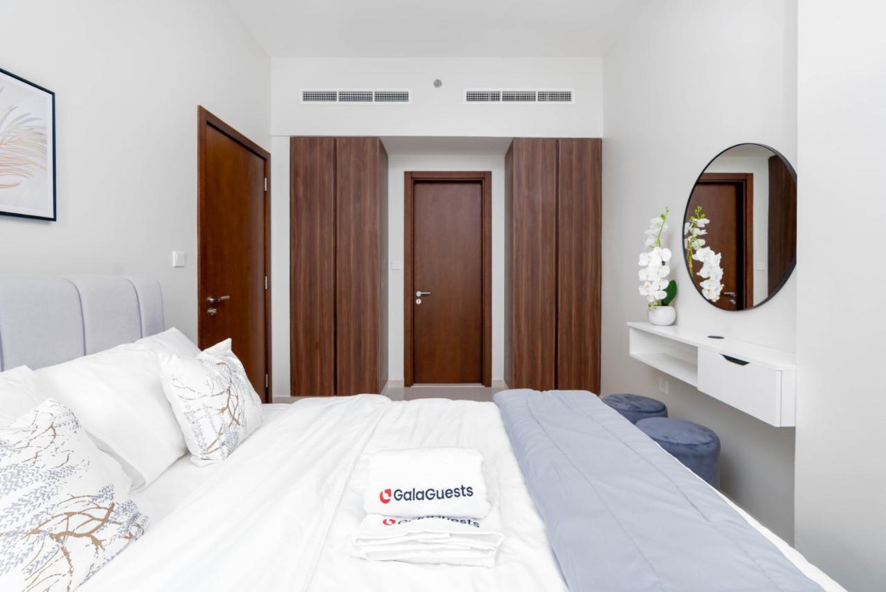 Delightful 2Br Apartment At Reva Residences Dubai Exteriör bild