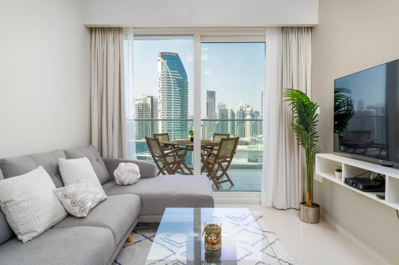 Delightful 2Br Apartment At Reva Residences Dubai Exteriör bild